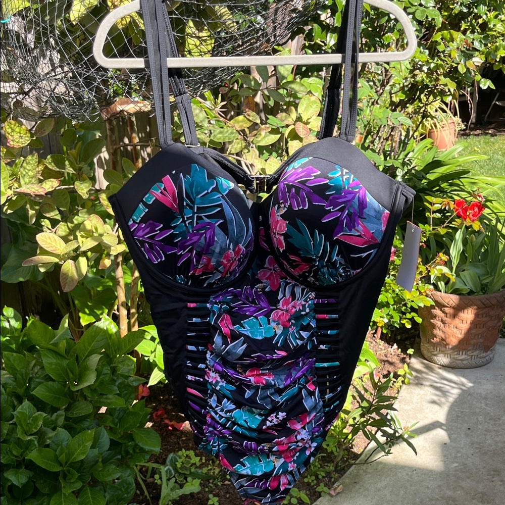 Swimsuits For All Black Floral One-Piece Swimdress